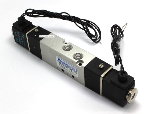 5 Ports 4 Way 3 Position PRESSURE Center Valve 1/8" NPT Wire Leads Double Solenoid AC 110V