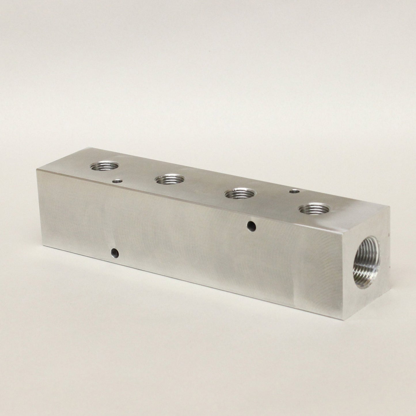 Aluminum Manifold 2 x 1" NPT IN - 4 x 1/2" NPT Out